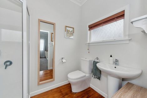 Photo of property in 6 Strowan Avenue, Fairfield, Hamilton, 3214