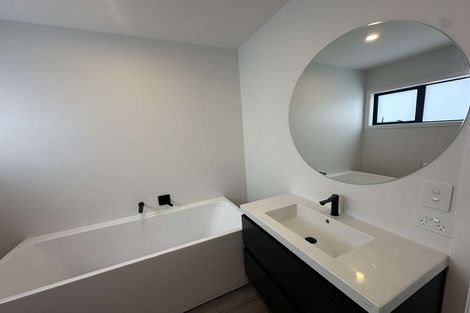 Photo of property in 36b Oxford Crescent, Ebdentown, Upper Hutt, 5018