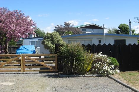 Photo of property in 42 Chamberlain Avenue, Amberley, 7481