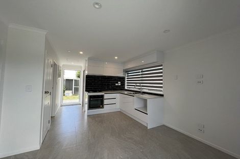 Photo of property in 56 Bayvista Drive, Karaka, Papakura, 2113