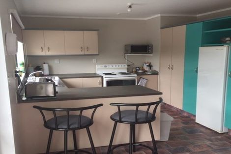 Photo of property in 19a Pine Road, Ngunguru, Whangarei, 0173