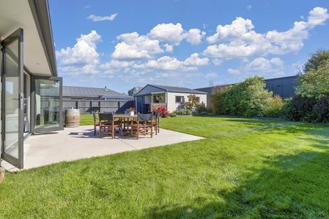 Photo of property in 2a William Street, Rangiora, 7400