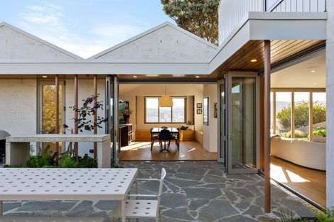 Photo of property in 41a The Crescent, Roseneath, Wellington, 6011