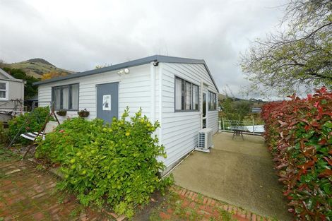 Photo of property in 4511 Christchurch Akaroa Road, Little River, 7591