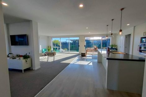 Photo of property in 51 Te Kio Crescent, Papamoa Beach, Papamoa, 3118