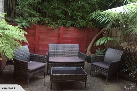 Photo of property in 1/20 Maritime Terrace, Birkenhead, Auckland, 0626