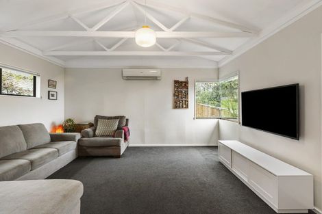 Photo of property in 150 Severn Street, Island Bay, Wellington, 6023