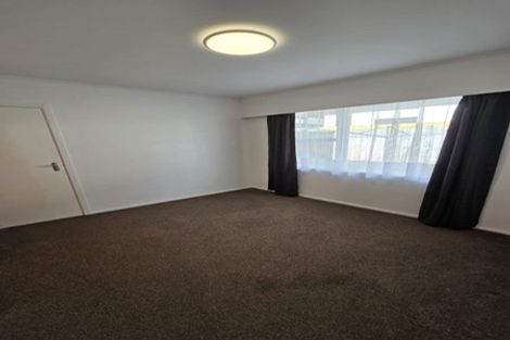 Photo of property in 1/59 The Boulevard, Sunnyhills, Auckland, 2010