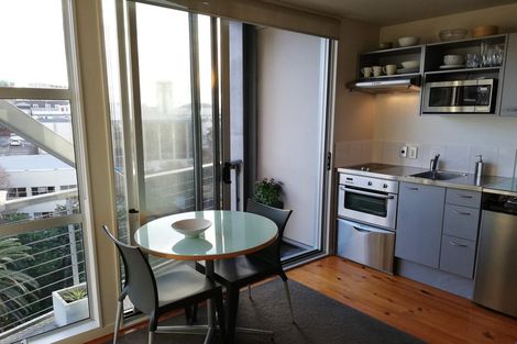 Photo of property in Scotia Tower Apartments, 7e/8 Scotia Place, Auckland Central, Auckland, 1010