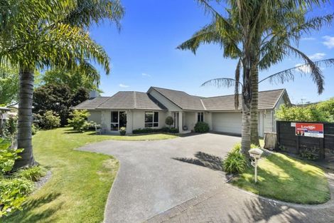 Photo of property in 22 Nielsen Gardens, Rototuna, Hamilton, 3210