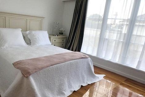 Photo of property in 15 Collins Street, Hawera, 4610