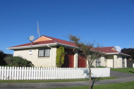 Photo of property in 18 Mercury Street, Milson, Palmerston North, 4414