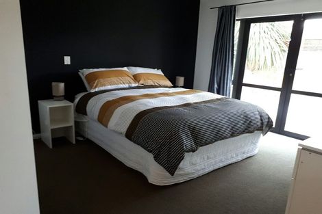 Photo of property in 8a Kenwyn Avenue, St Albans, Christchurch, 8052