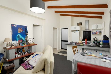 Photo of property in 52 Robertson Road, Favona, Auckland, 2024