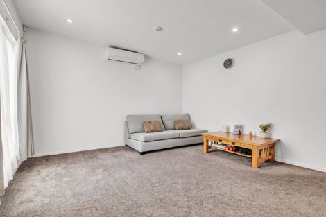 Photo of property in 6 Manahau Lane, Flat Bush, Auckland, 2019
