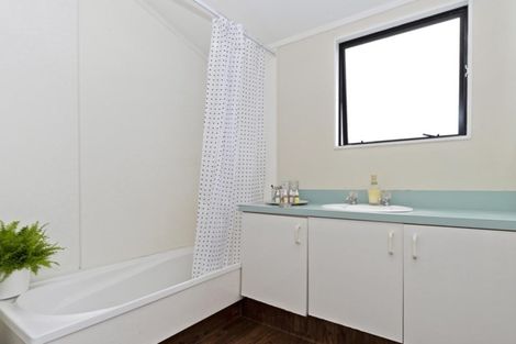 Photo of property in 18 Pelorus Street, Welcome Bay, Tauranga, 3112