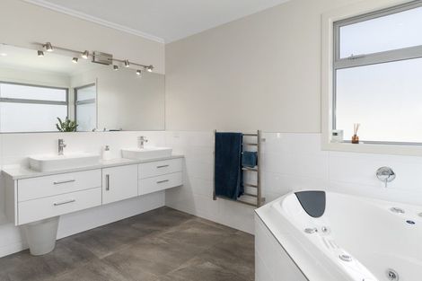 Photo of property in 226a Welcome Bay Road, Welcome Bay, Tauranga, 3112