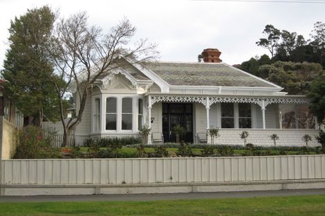 Photo of property in 77 Beach Street, Saint Clair, Dunedin, 9012