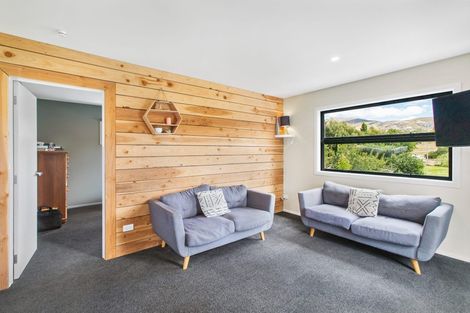 Photo of property in 17a Lawrence Street, Bannockburn, Cromwell, 9384