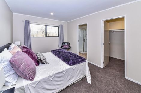 Photo of property in 67b Arimu Road, Papakura, 2110
