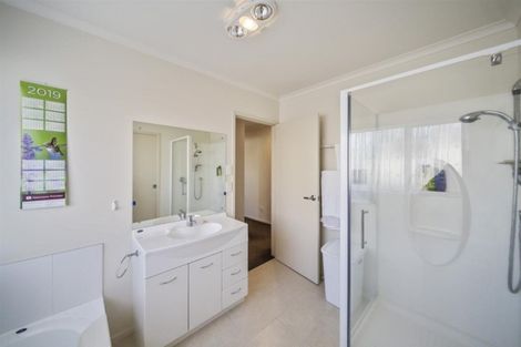 Photo of property in 12a Collins Street, Hawera, 4610