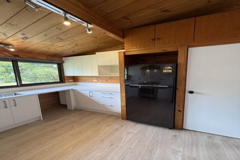 Photo of property in 6 Bronzewing Terrace, Unsworth Heights, Auckland, 0632