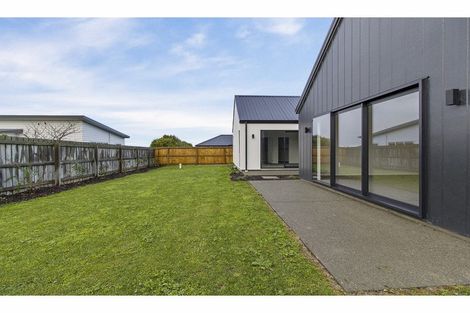 Photo of property in 11 Gimbal Place, Gleniti, Timaru, 7910