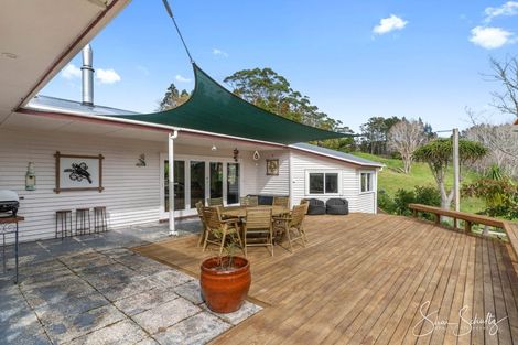 Photo of property in 624 Golden Stairs Road, Mareretu, Maungaturoto, 0589