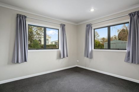 Photo of property in 2 Knox Place, Leamington, Cambridge, 3432