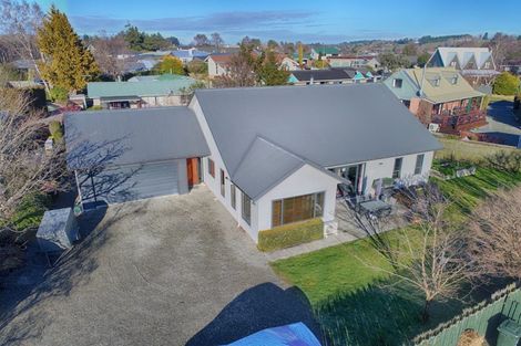 Photo of property in 3 Robina Place, Gore, 9710