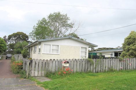 Photo of property in 2/43 Stanley Road, Glenfield, Auckland, 0629