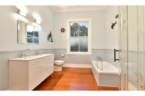 Photo of property in 124 Ahuroa Road, Puhoi, Warkworth, 0994