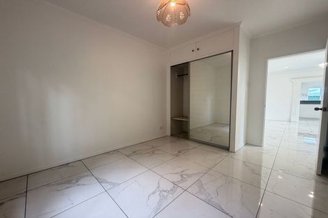 Photo of property in 8 Penlington Place, Karori, Wellington, 6012