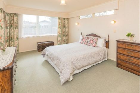 Photo of property in 4/5 Saint Leonard Street, Saint Johns Hill, Whanganui, 4501