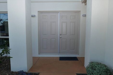 Photo of property in 53 Woodhurst Drive, Casebrook, Christchurch, 8051