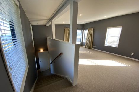 Photo of property in 39 Moa Point Road, Moa Point, Wellington, 6022