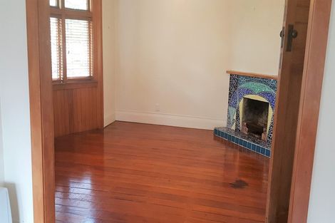 Photo of property in 19 Royal Terrace, Sandringham, Auckland, 1025