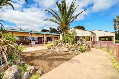 Photo of property in 187 Valley Road, Waimauku, 0881