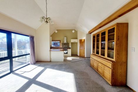 Photo of property in 69 Gilbass Avenue, Hamilton Lake, Hamilton, 3204