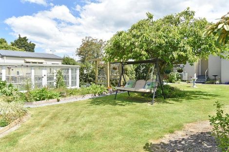 Photo of property in 202 High Street, Oxford, 7430