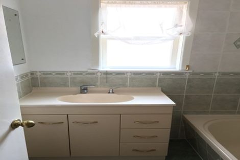 Photo of property in 1/49 Oakdale Road, Mount Roskill, Auckland, 1041