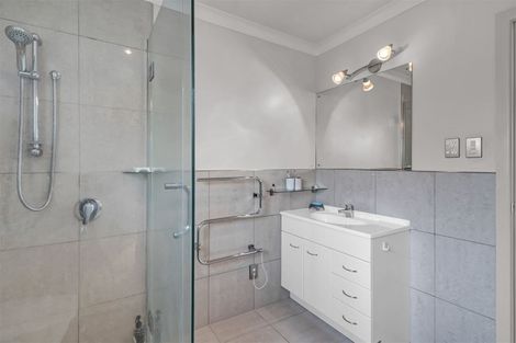 Photo of property in 7a Dives Avenue, Hawera, 4610