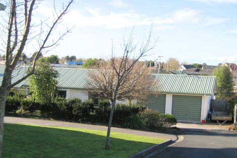 Photo of property in 13 Glenburn Place, Nawton, Hamilton, 3200