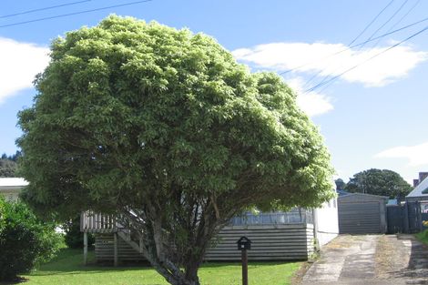 Photo of property in 10 Fyfe Road, Waihi Beach, 3611