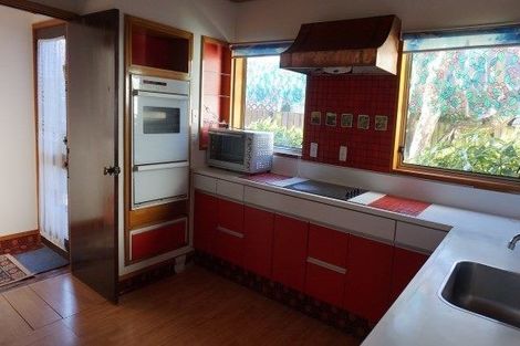 Photo of property in 7 Banff Place, Avonhead, Christchurch, 8042