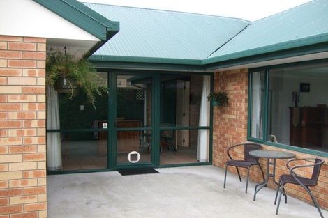 Photo of property in 36 Castletown Place, New Brighton, Christchurch, 8083