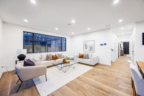 Photo of property in 7 Pakirikiri Street, Long Bay, Auckland, 0630