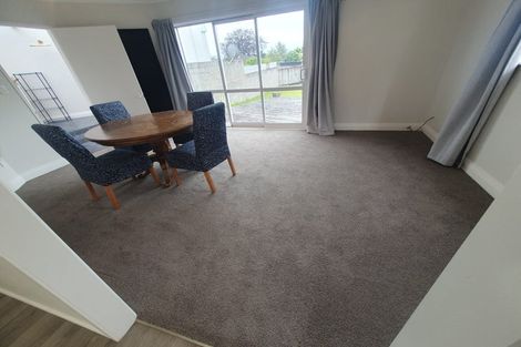 Photo of property in 32 Lake Crescent, Hamilton Lake, Hamilton, 3204