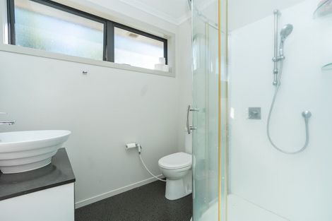 Photo of property in 2/28 Fifth Avenue, Enderley, Hamilton, 3214