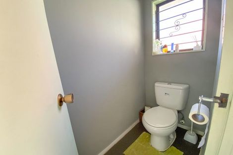 Photo of property in 49 Rata Street, New Lynn, Auckland, 0600